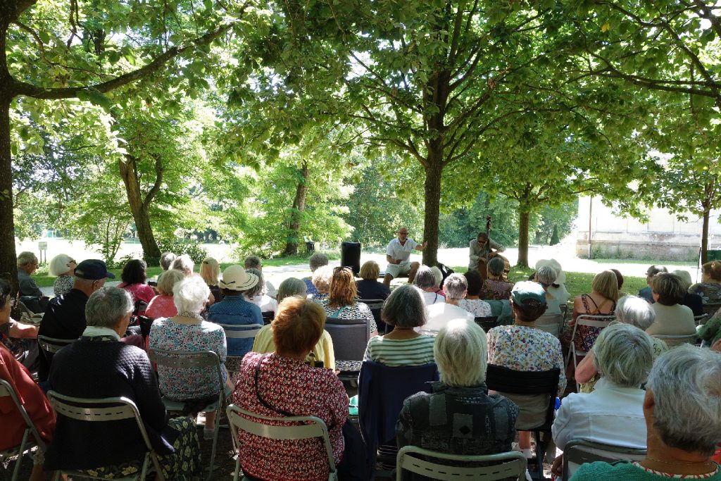 "Un jour, il s'est installé", en lecture à Nantes en plein air.